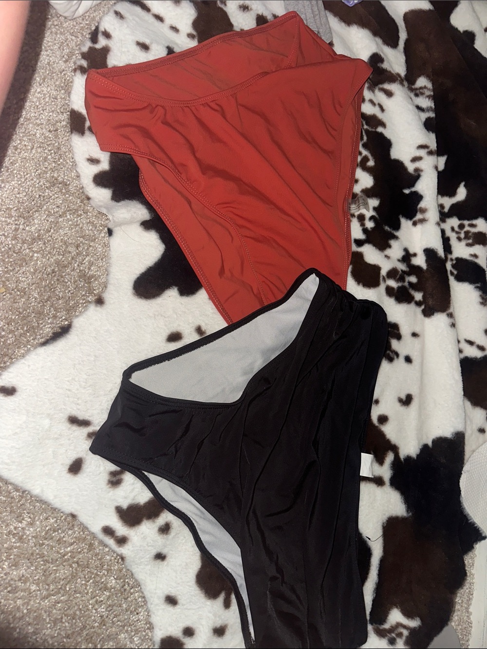 High-Waist Bikini Bottoms - Rust & Black